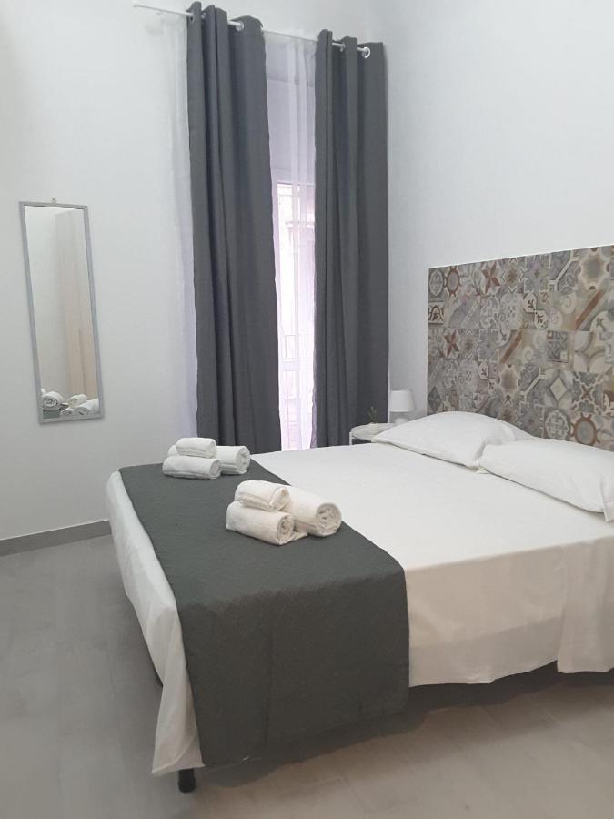 A Casa Dei 3 Appartement Catánia Buitenkant foto